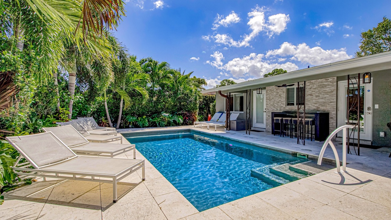 Photo of Outdoor in Wilton Manors