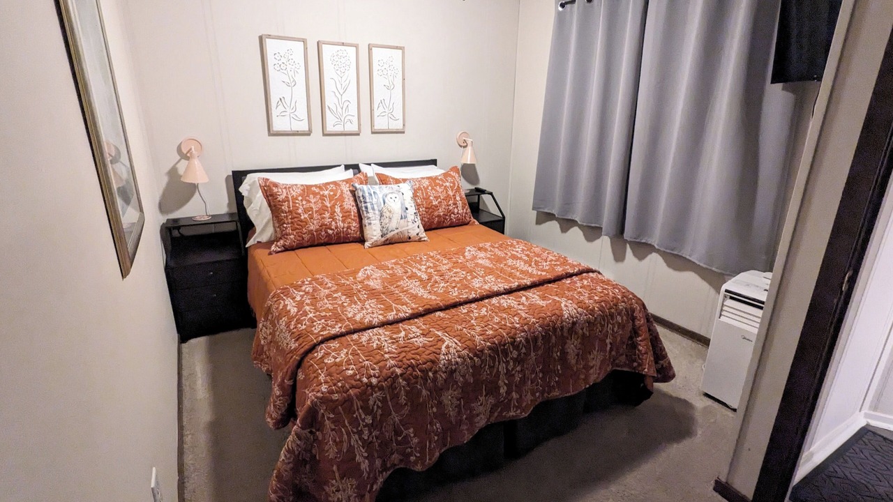 Photo of Bedroom in Edray