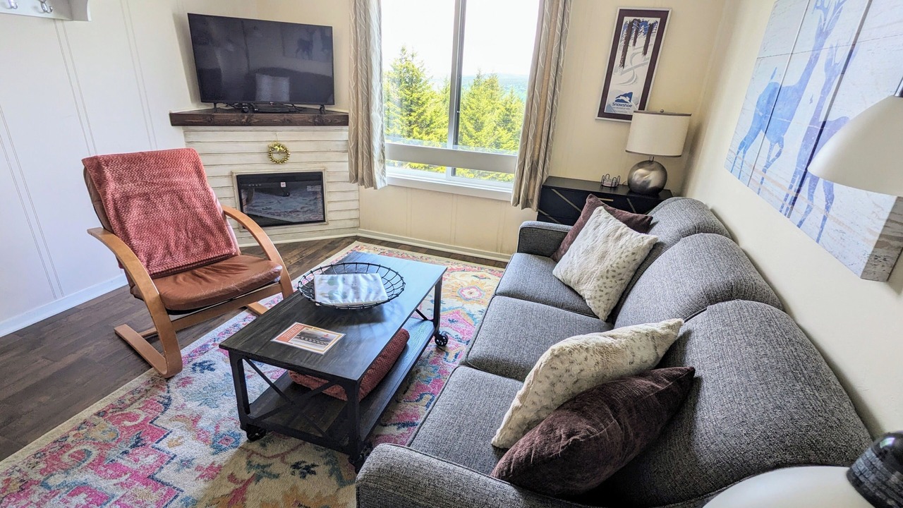 Photo of Livingroom in Edray