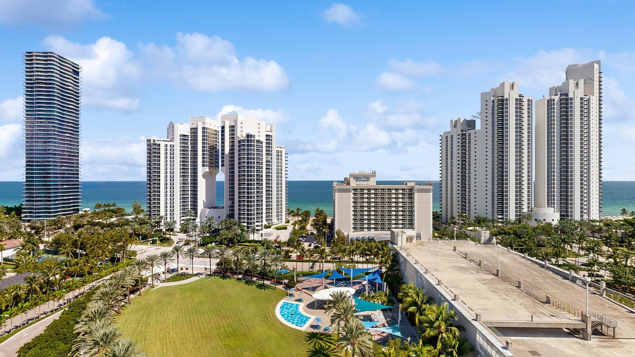 Photo of Outdoor in Sunny Isles Beach