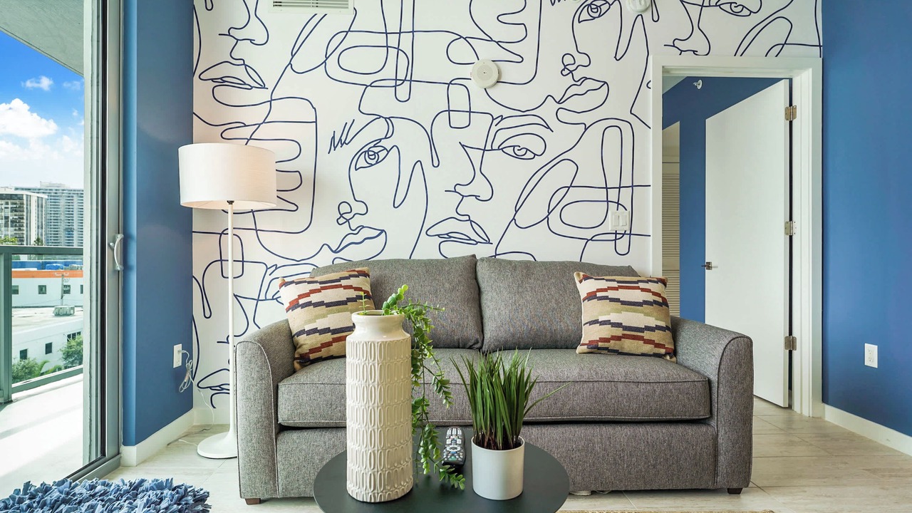 Photo of Livingroom in Northeast Miami