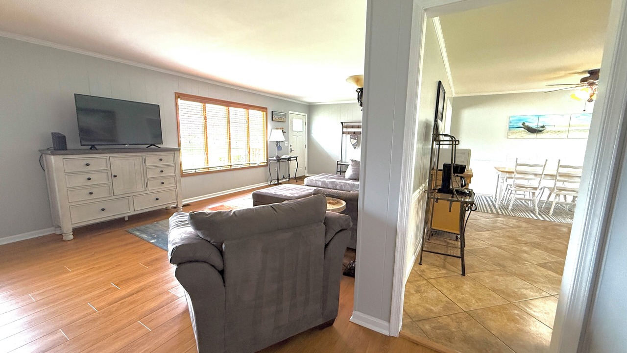 Photo of Livingroom in Red Mill Pond