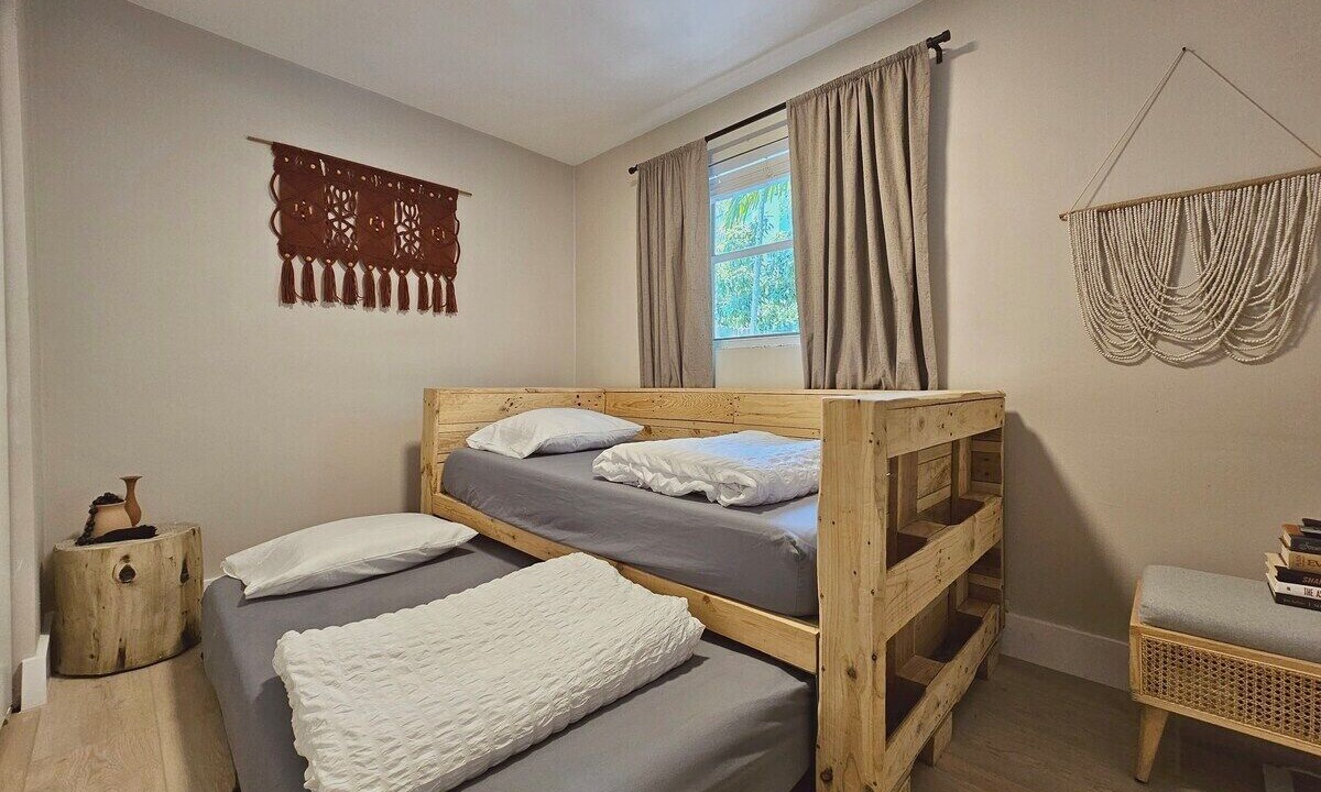 Photo of Bedroom in River Oaks