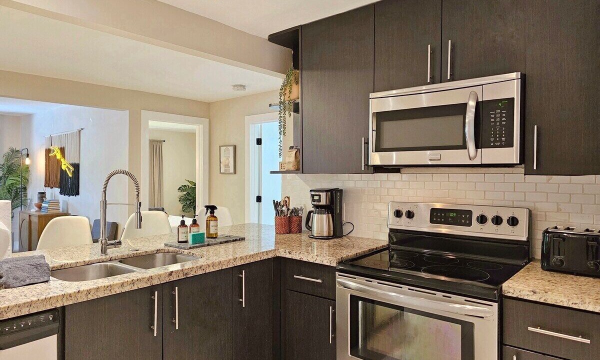 Photo of Kitchen in River Oaks