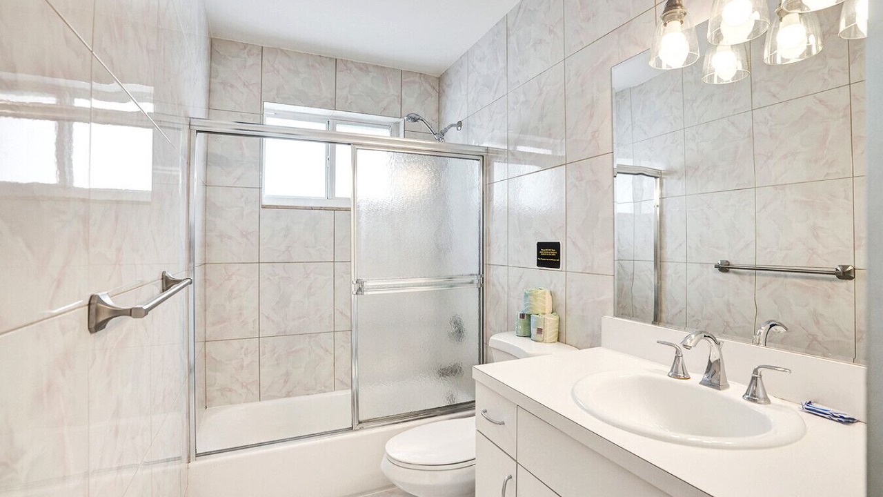 Photo of Bathroom in South Lake