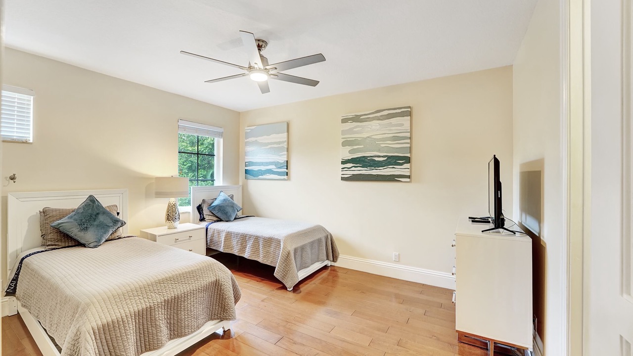Photo of Bedroom in Ocean Ridge