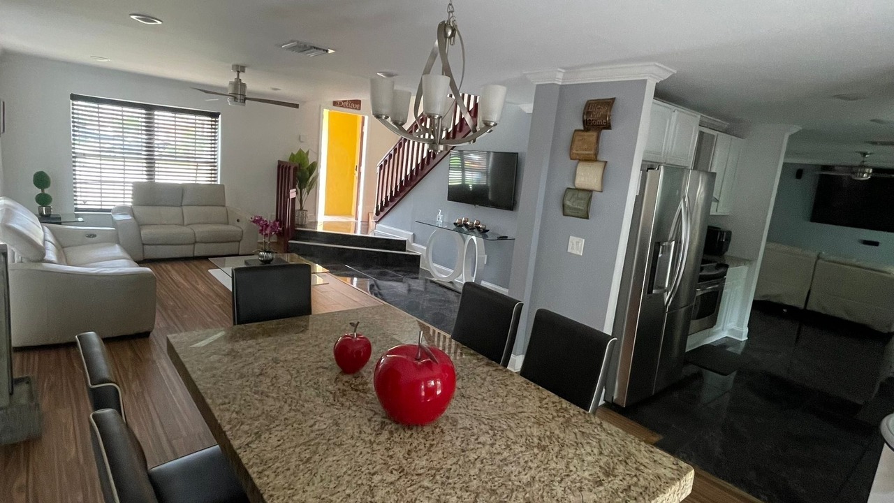 Photo of Bedroom in Pembroke Pines