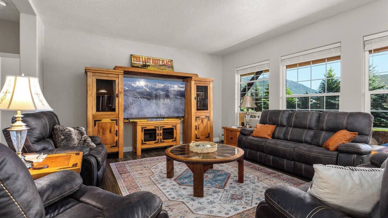 Photo of Livingroom in Columbia Falls