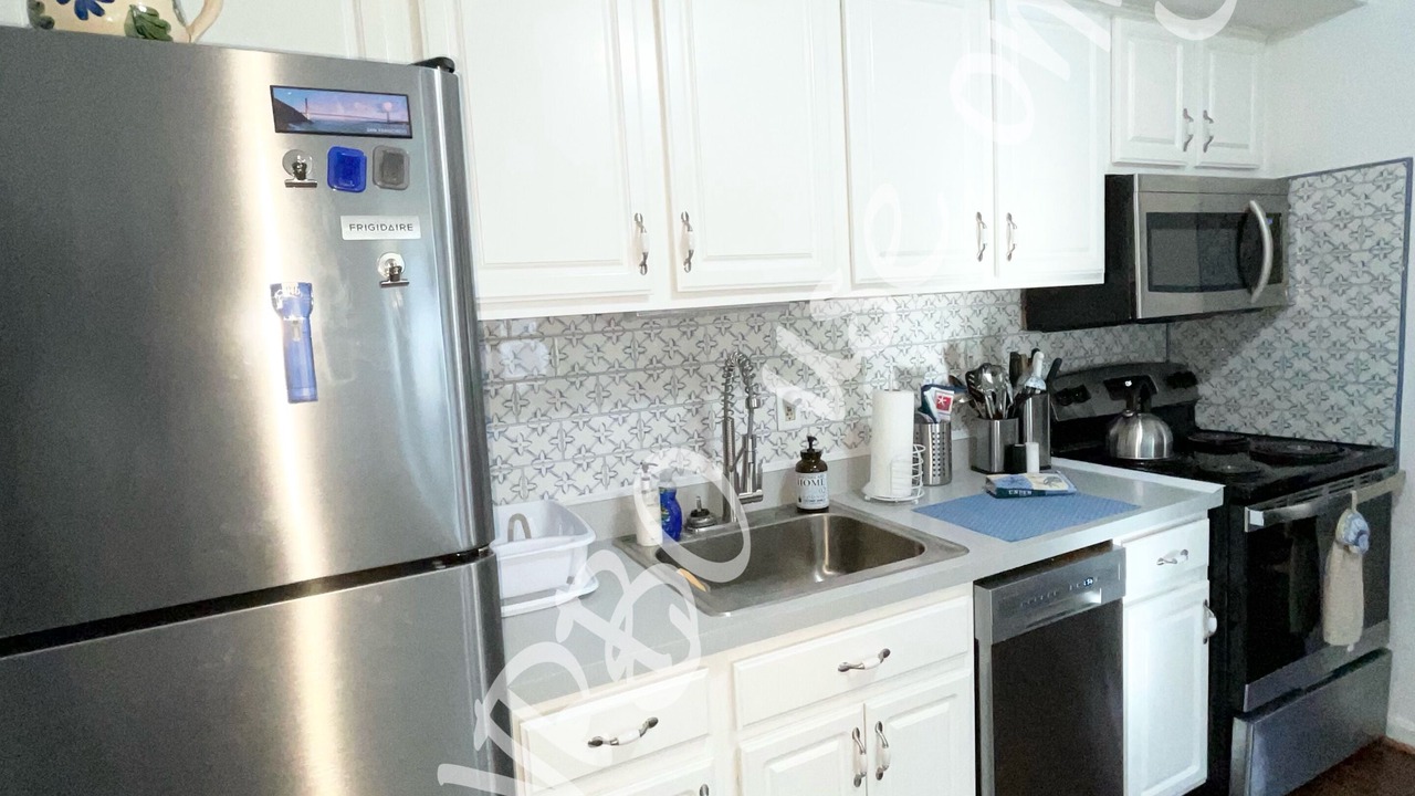 Photo of Kitchen in Cobb Island