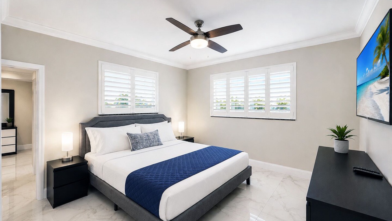 Photo of Bedroom in South Lake