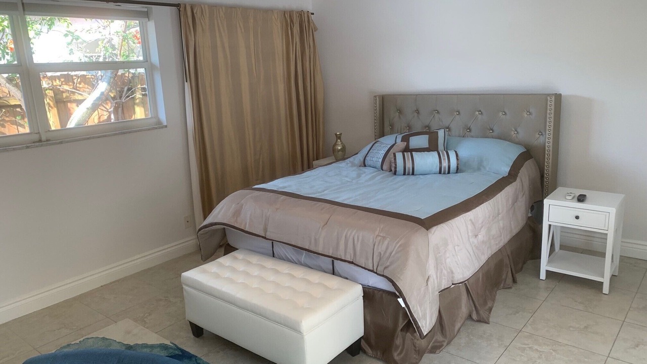 Photo of Others in Coral Ridge Isles