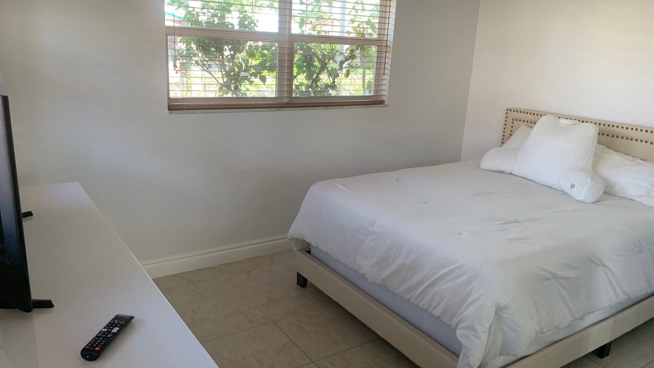 Photo of Others in Coral Ridge Isles