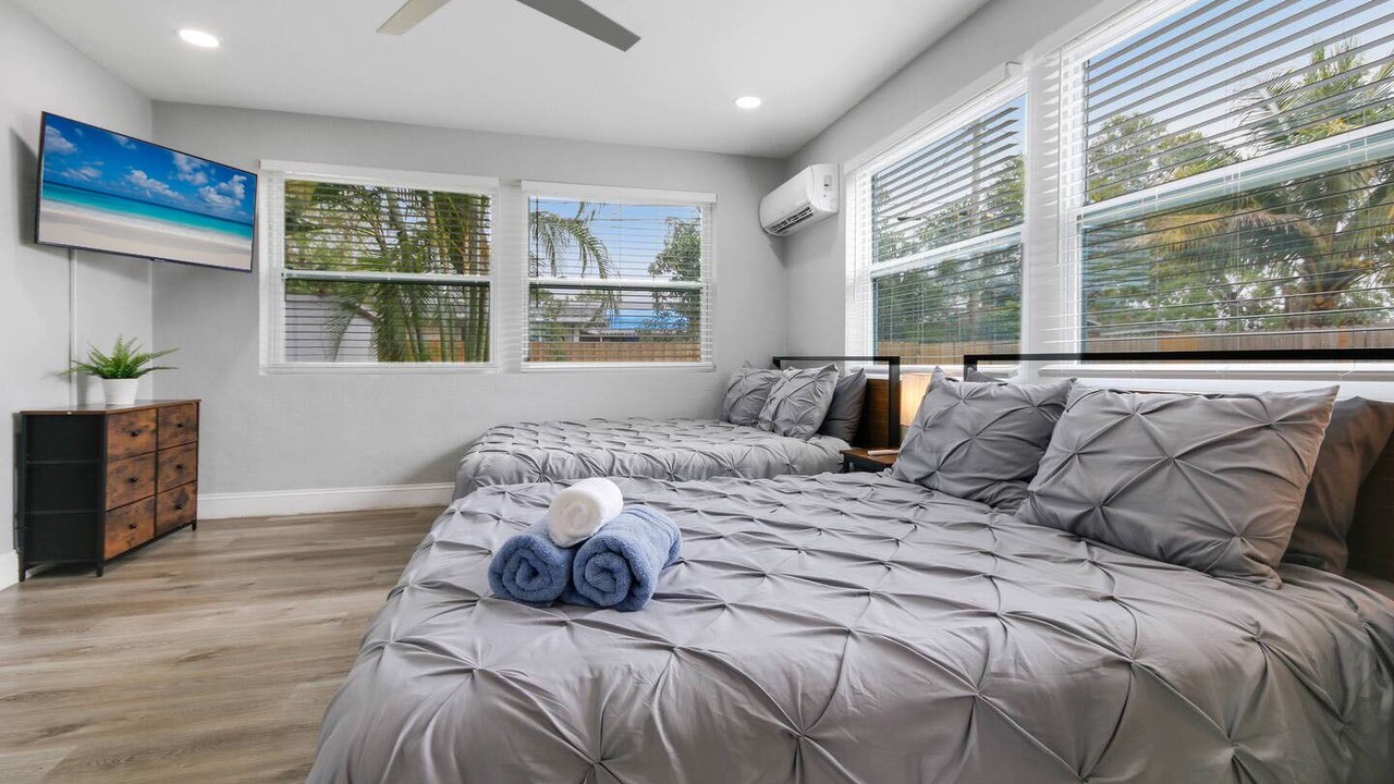 Photo of Bedroom in Hollywood