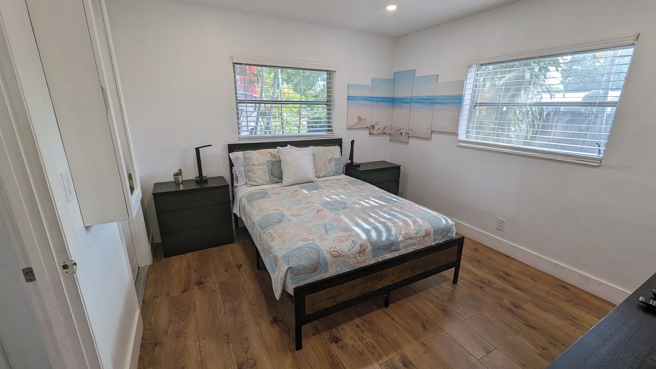 Photo of Bedroom in Coral Heights