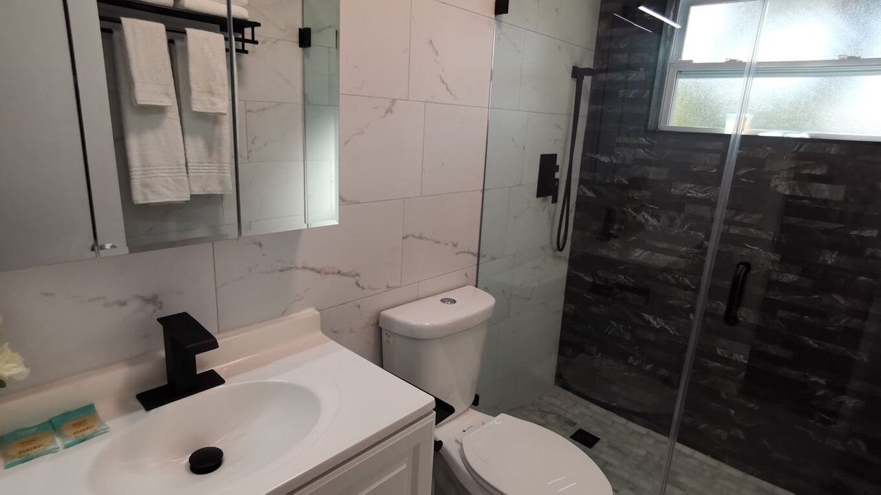 Photo of Bathroom in Coral Heights