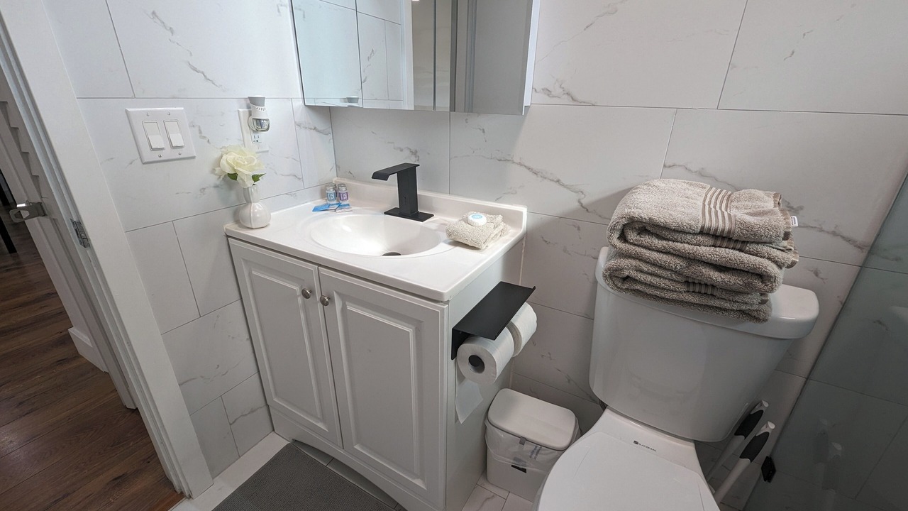 Photo of Bathroom in Coral Heights