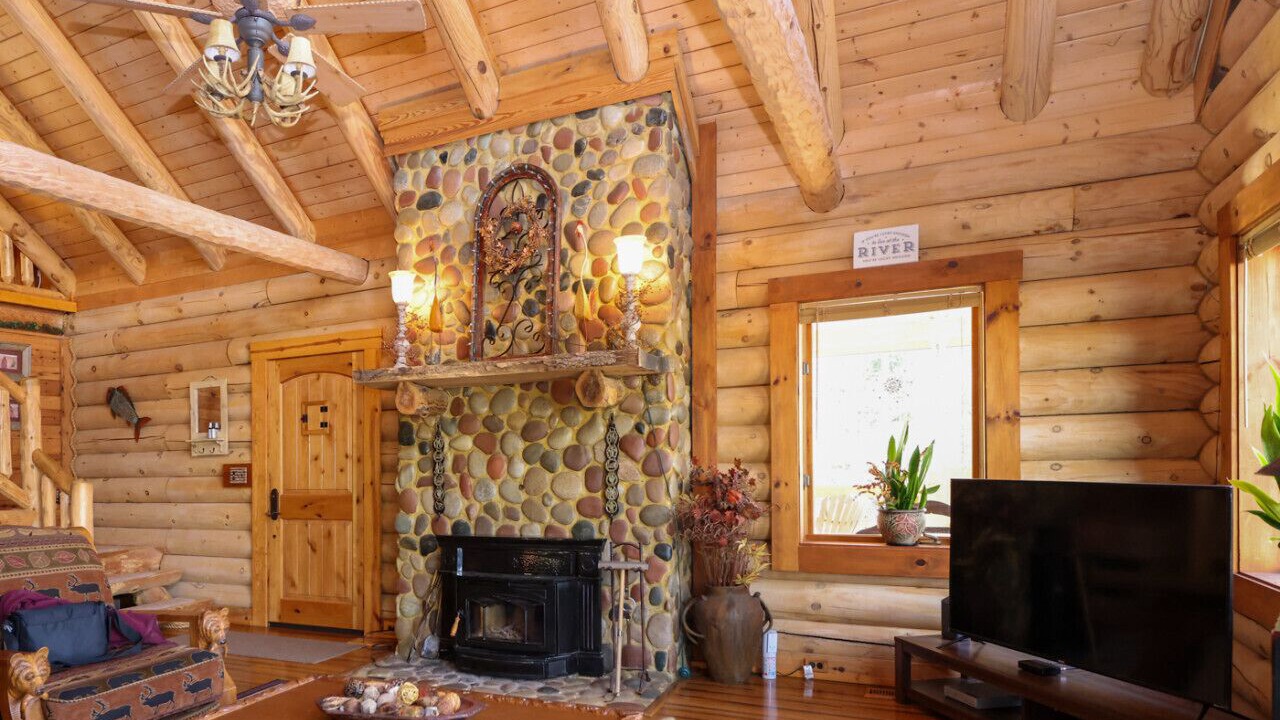 Photo of Livingroom in Stonehouse