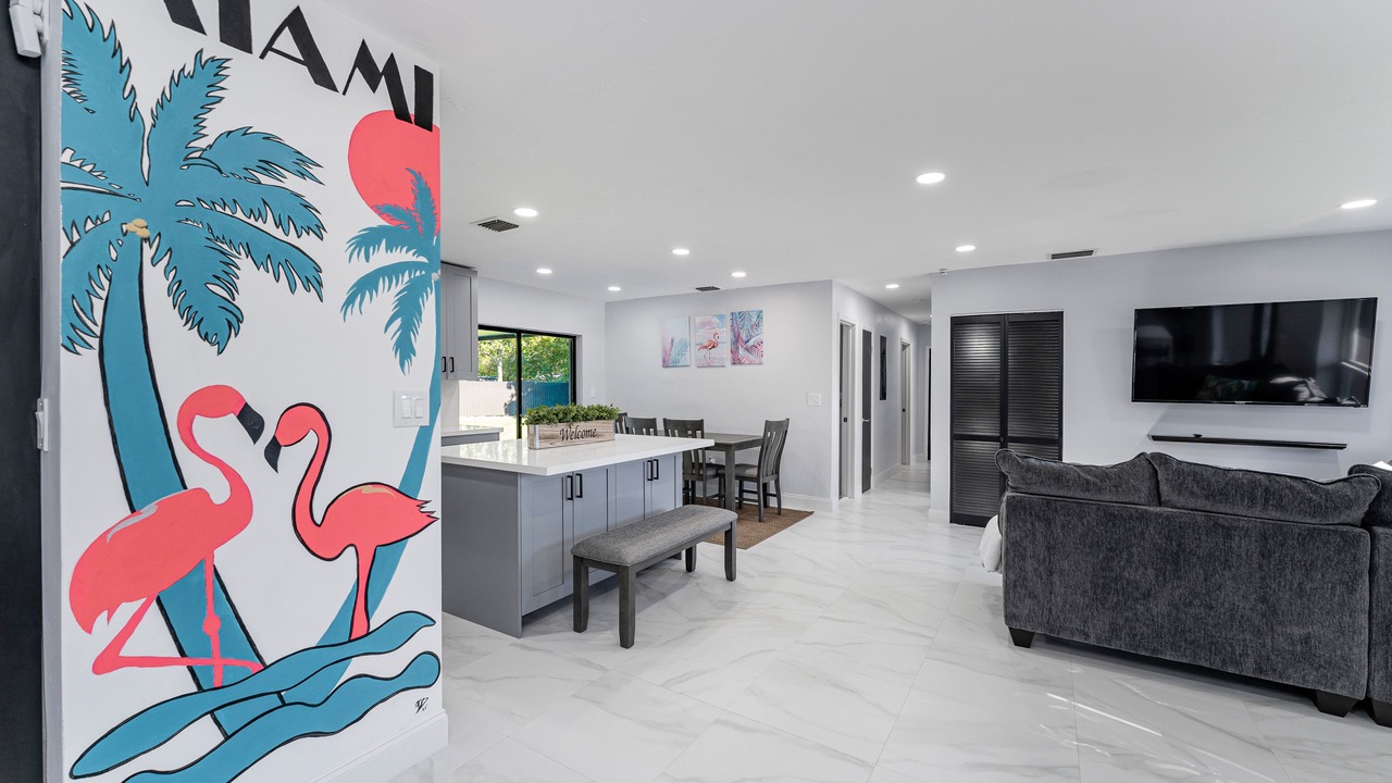 Photo of Livingroom in Miami Gardens