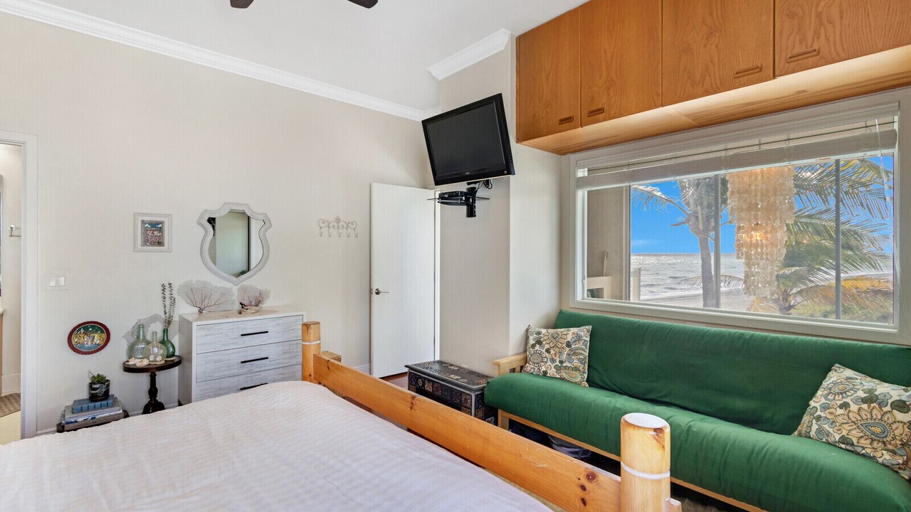 Photo of Bedroom in North Beach