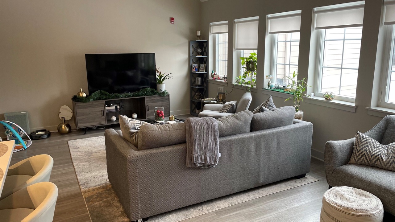 Photo of Livingroom in East Avenue