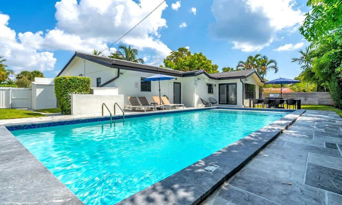 Photo of Outdoor in Coral Ridge
