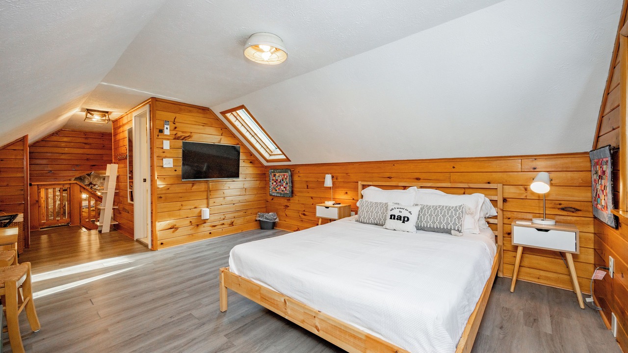 Photo of Bedroom in McHenry