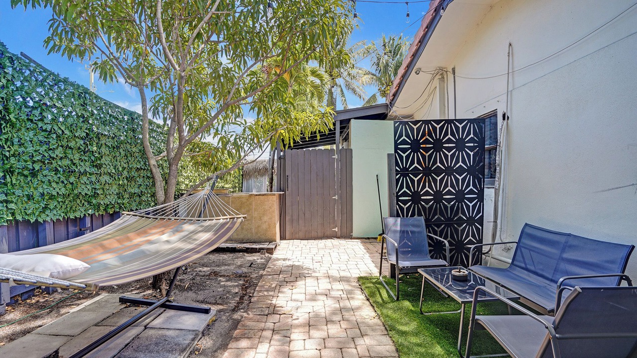 Photo of Outdoor in Coral Heights
