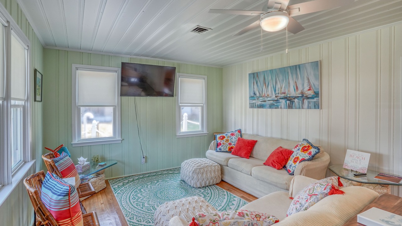 Photo of Livingroom in Broadkill Beach