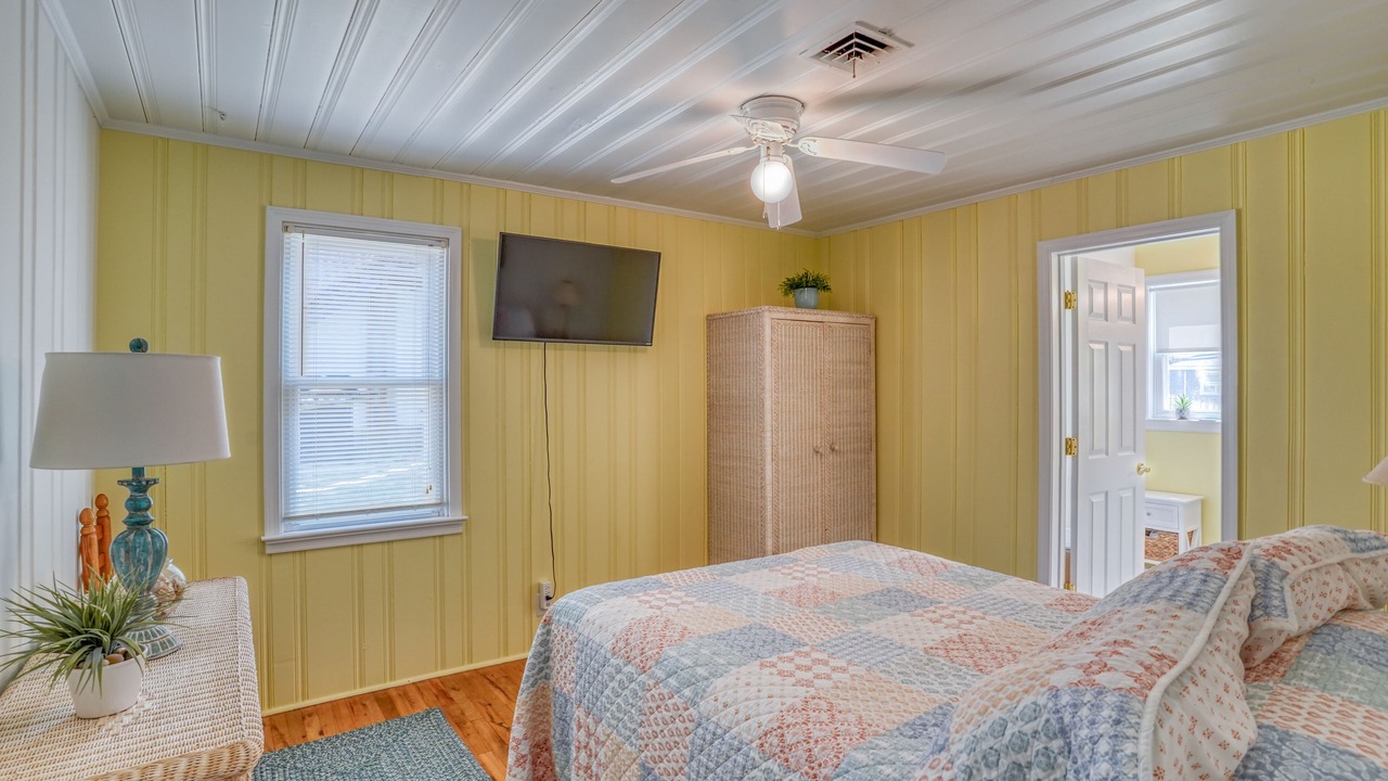 Photo of Bedroom in Broadkill Beach