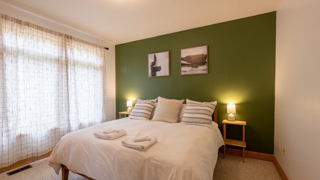 Photo of Bedroom in Edray