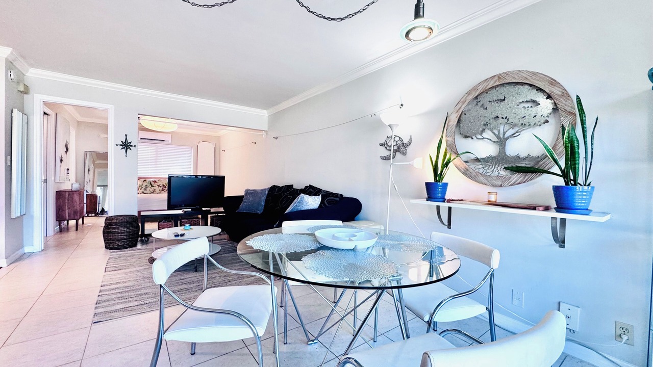 Photo of Livingroom in East Fort Lauderdale