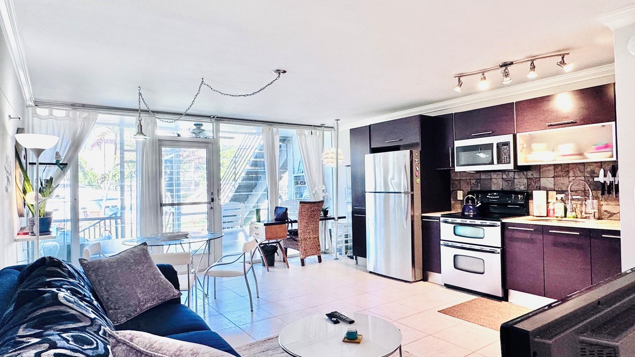 Photo of Livingroom in East Fort Lauderdale