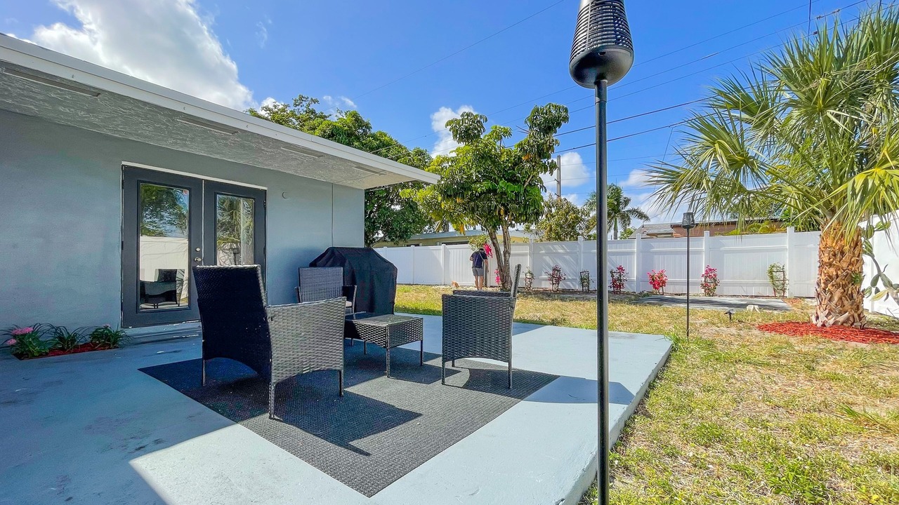 Photo of Patio Balcony in Deerfield Beach