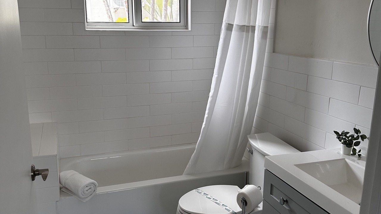 Photo of Bathroom in Lauderdale-by-the-Sea