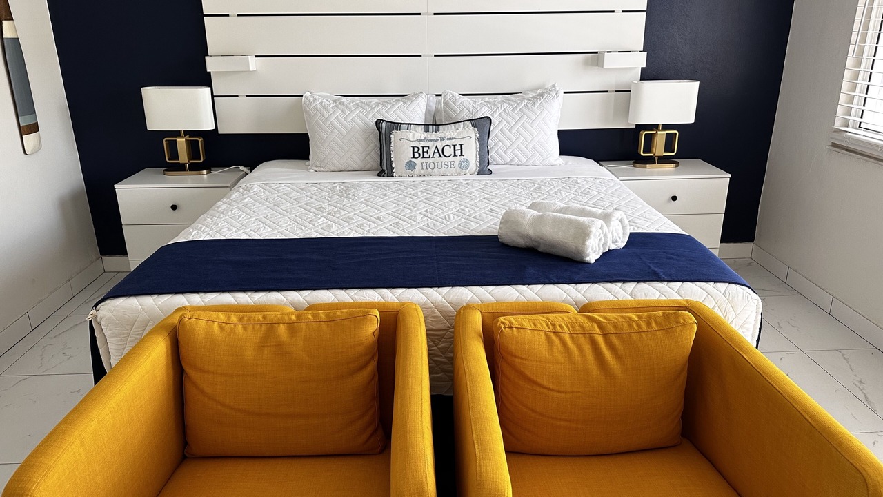 Photo of Bedroom in Lauderdale-by-the-Sea