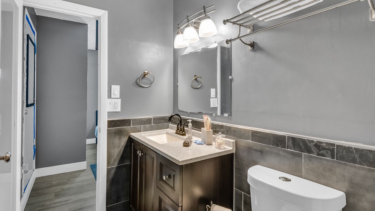 Photo of Bathroom in Middle River Terrace