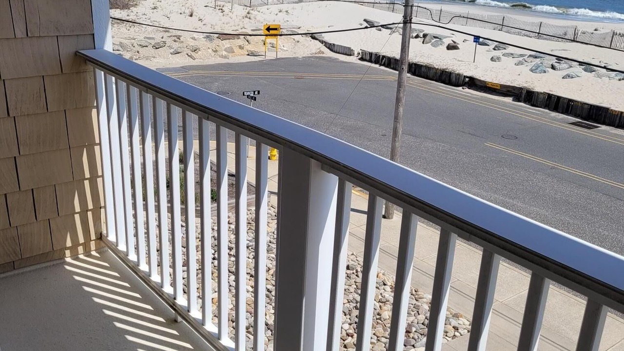 Photo of Patio Balcony in Admiral Estates