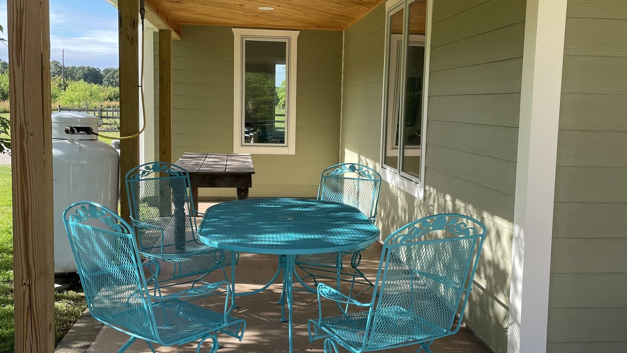 Photo of Outdoor in White Stone