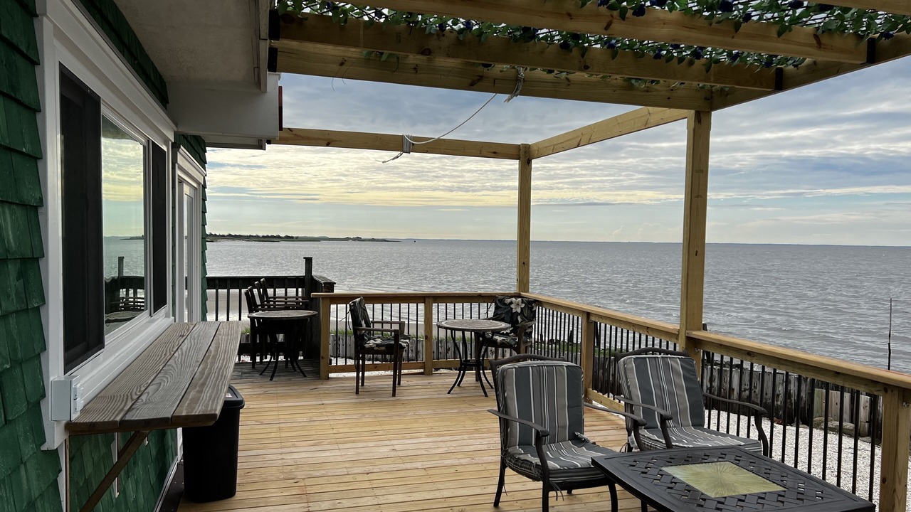 Photo of Patio Balcony in Heislerville