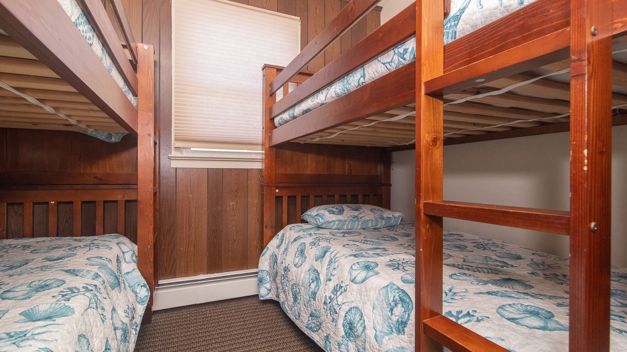 Photo of Bedroom in Ortley Beach
