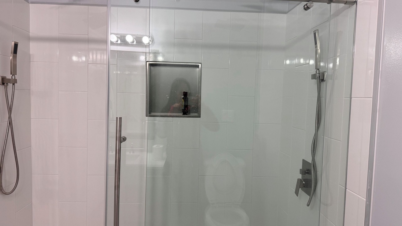 Photo of Bathroom in Colonial Beach