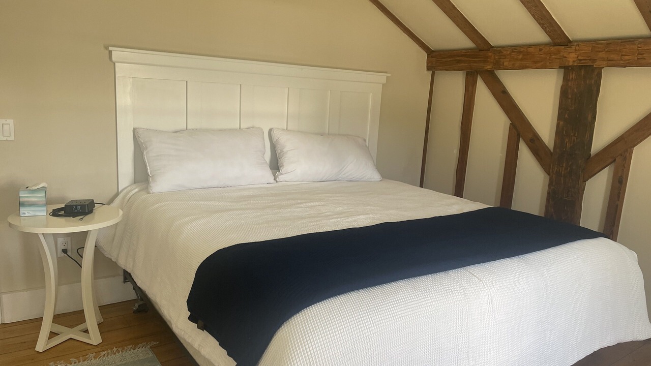 Photo of Bedroom in Collins Center