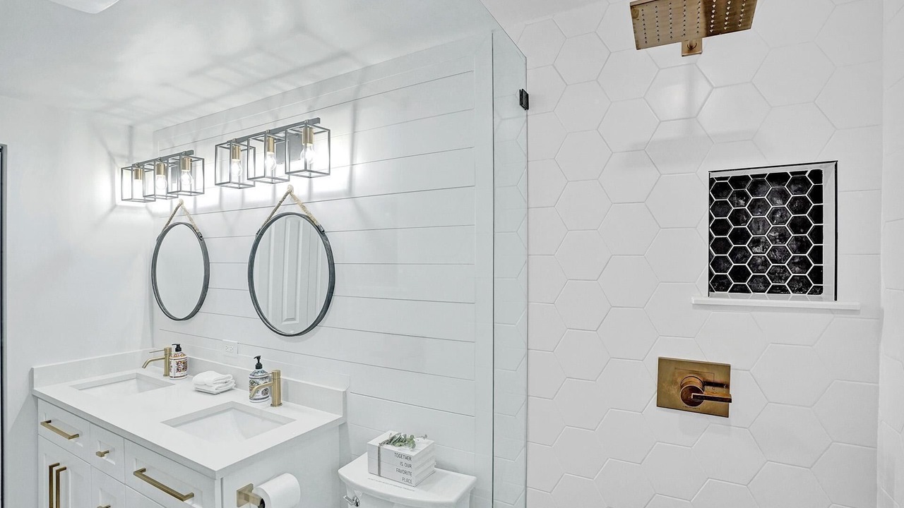 Photo of Bathroom in Deerfield Beach