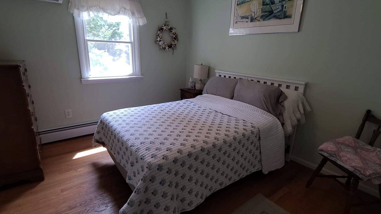 Photo of Bedroom in Coltons Point