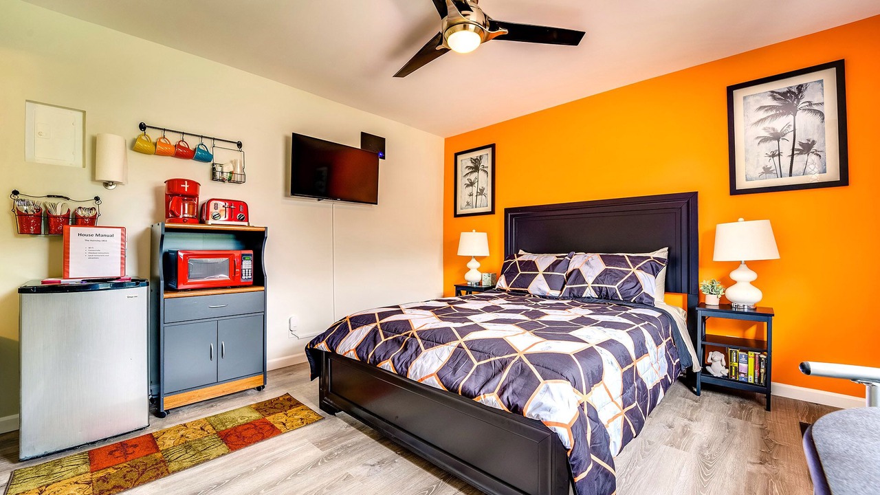 Photo of Bedroom in Middle River Terrace