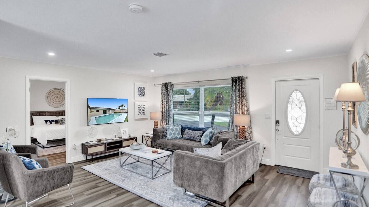 Photo of Livingroom in Coral Ridge Isles