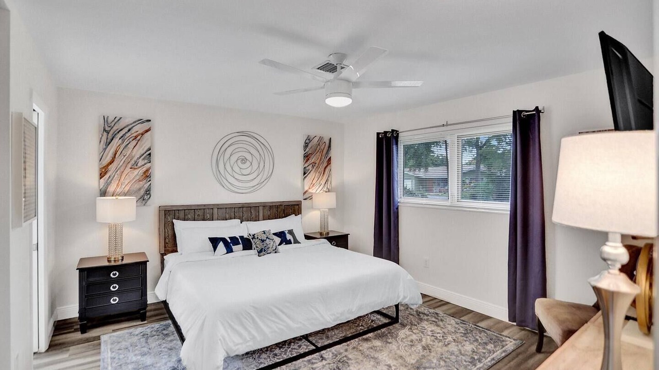 Photo of Bedroom in Coral Ridge Isles