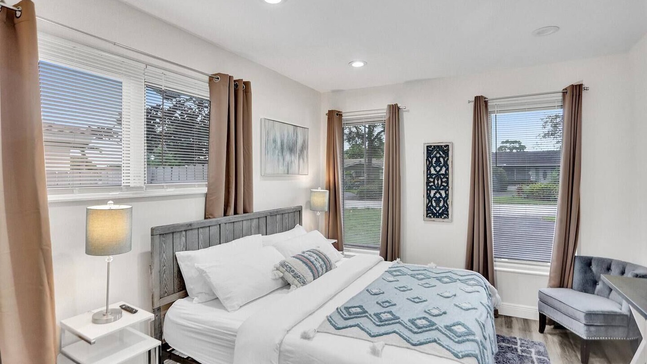 Photo of Bedroom in Coral Ridge Isles