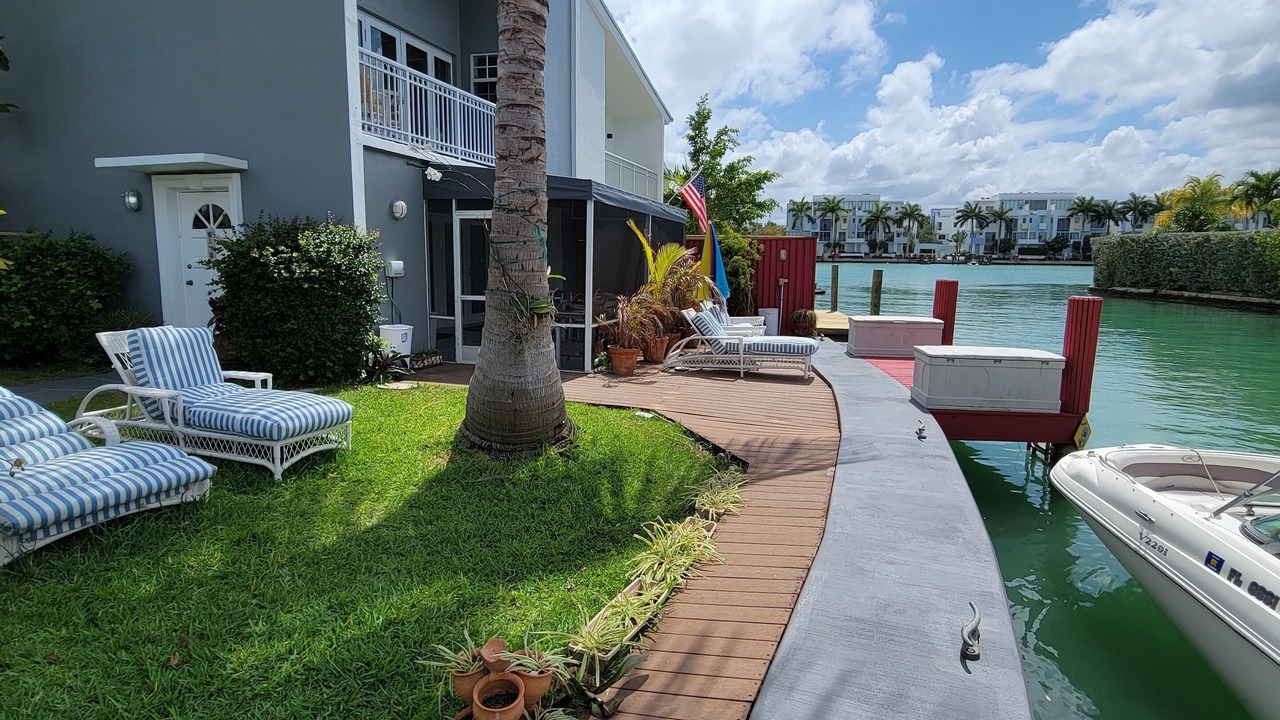 Photo of Outdoor in North Beach