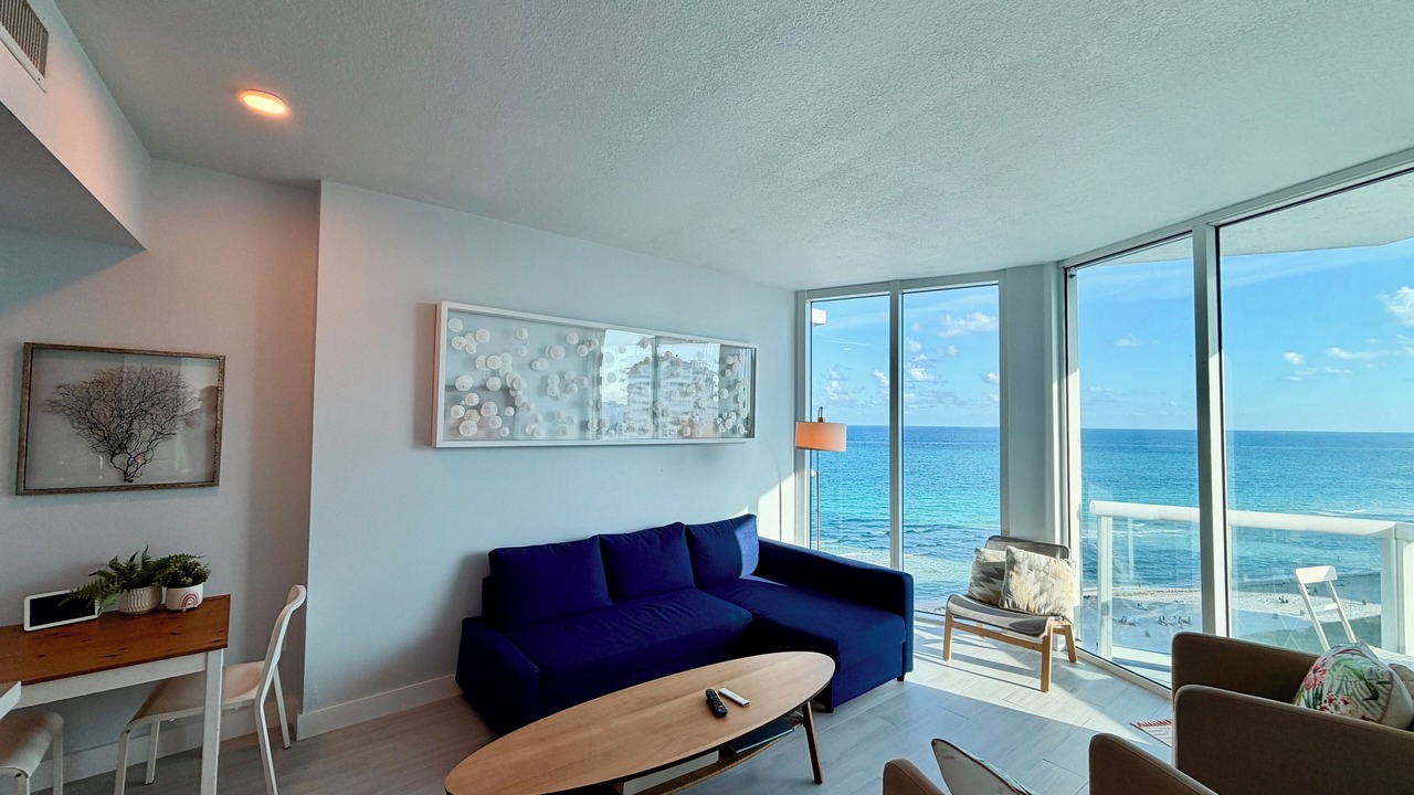 Photo of Livingroom in North Beach